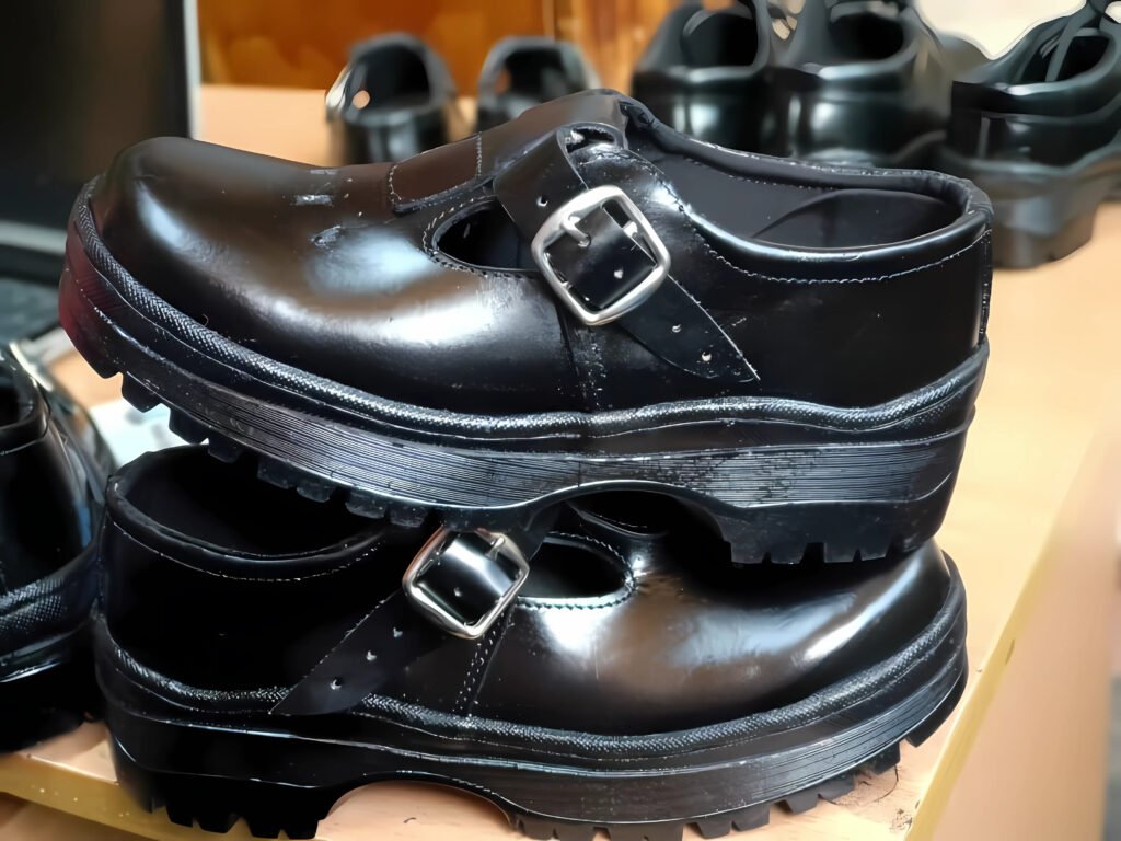 school shoes by sawafit-school-shoes