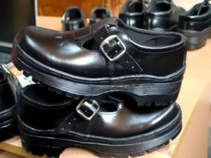 school shoes by sawafit-school-shoes